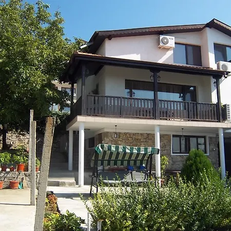 Bachvarovi * Sveti Vlas