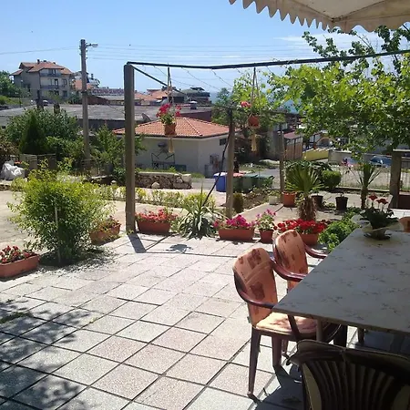 Bachvarovi Pensiune Sveti Vlas